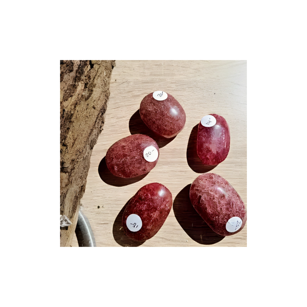STRAWBERRY QUARTZ PALMS