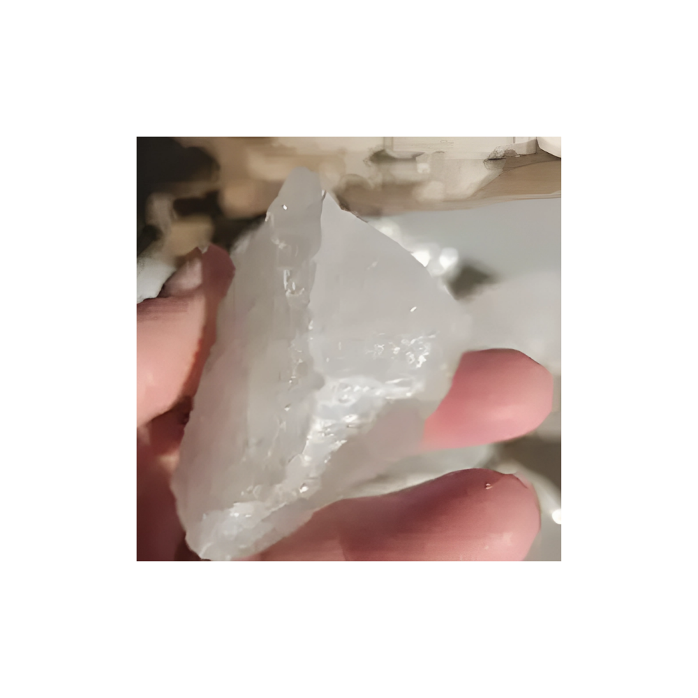 CLEAR QUARTZ RAW- MEDIUM