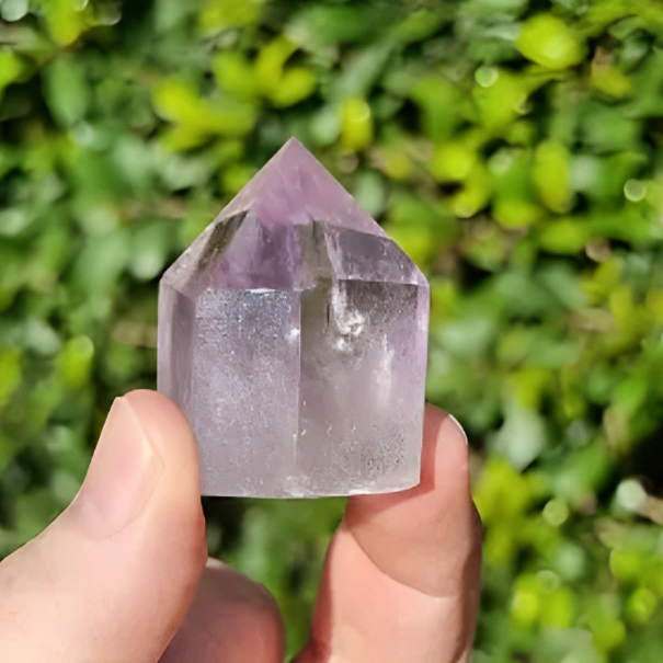 Amethyst Crystal Point – Natural Healing Point for Clarity, Protection & Spiritual Growth