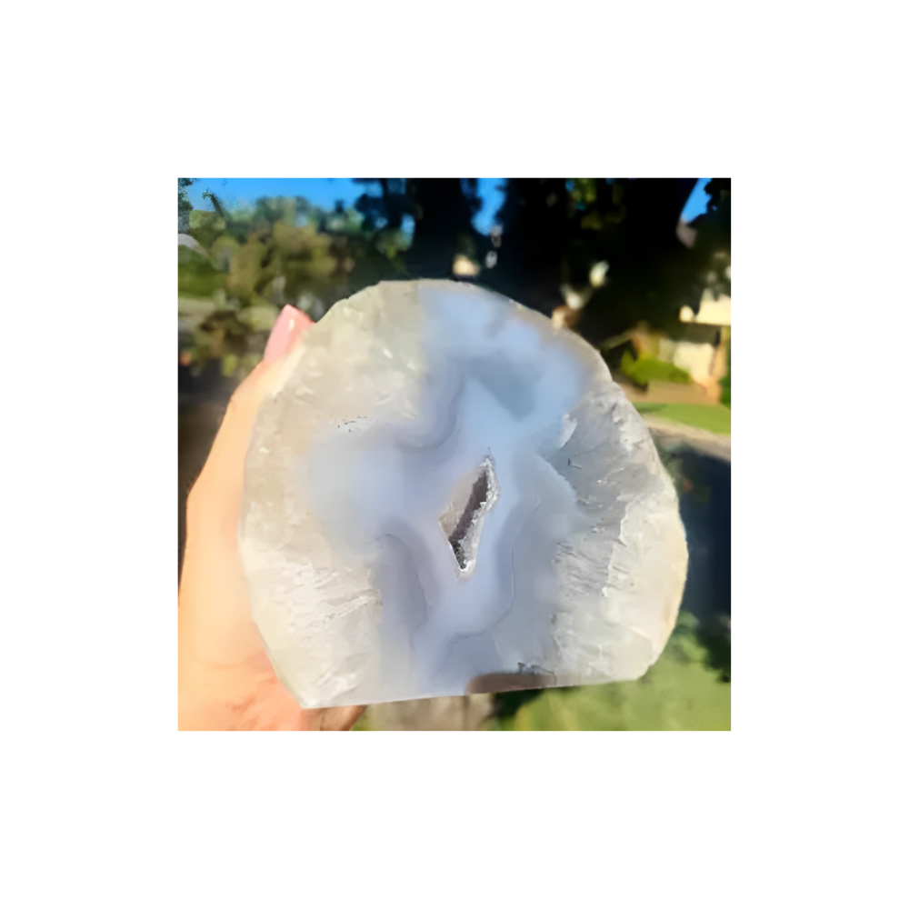 NATURAL AGATE GEODE 1.3KG