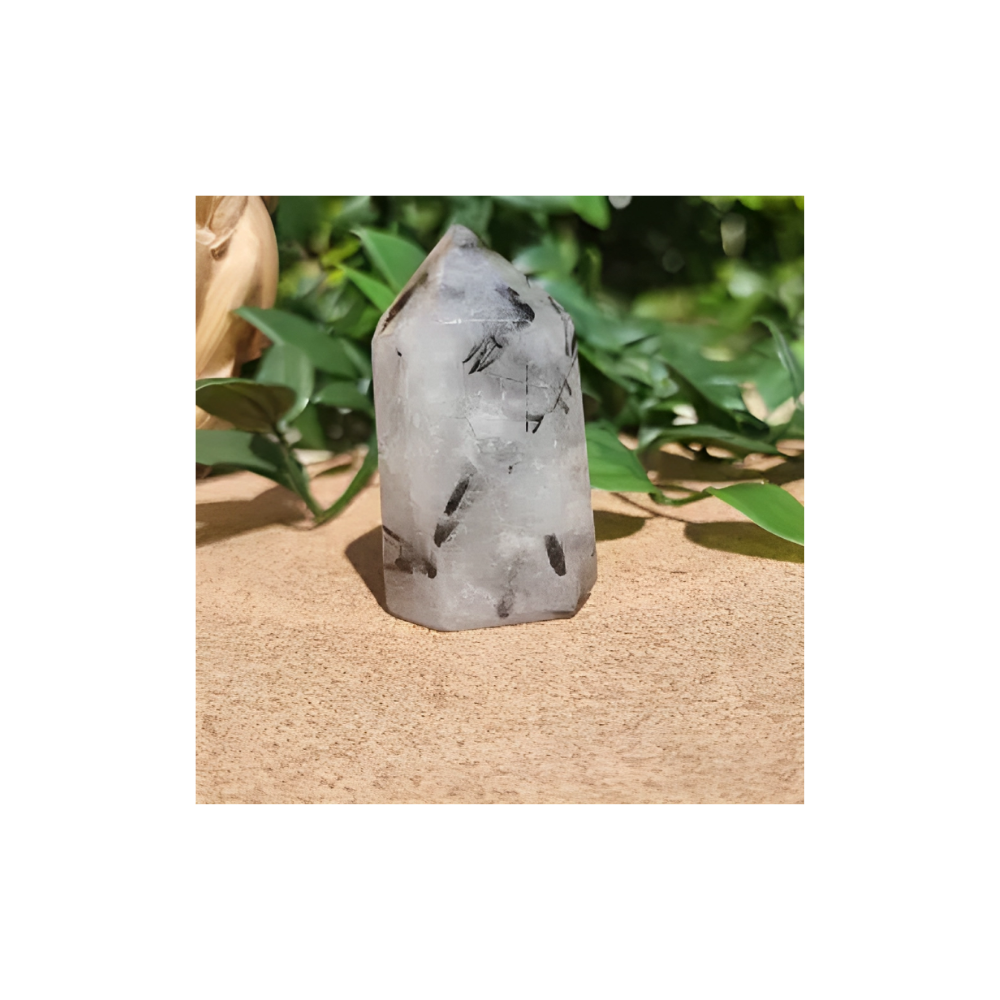 TOURMALINATED QUARTZ POINT 1