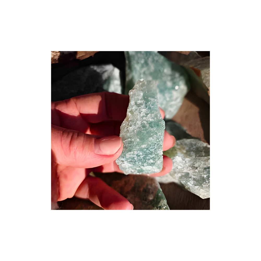 GREEN AVENTURINE NATURAL CHUNKS