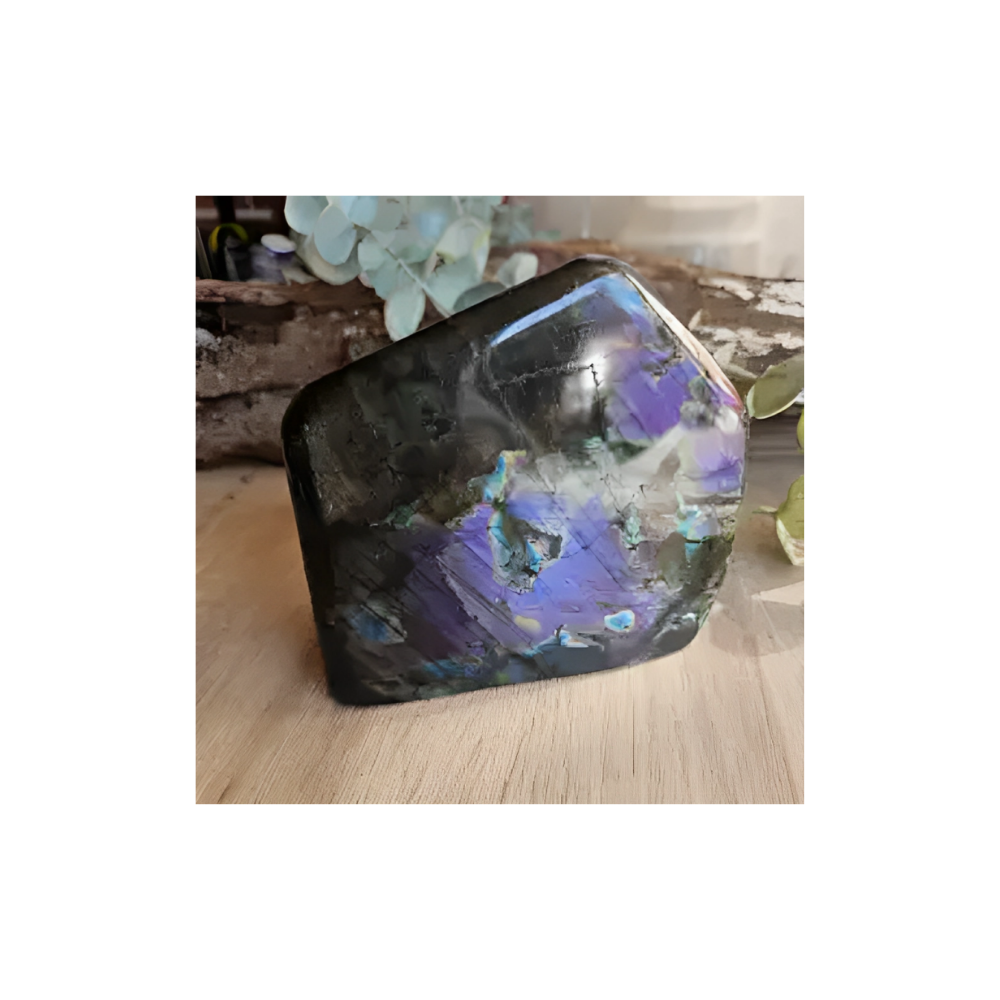 Labradorite Free Form – Intuition, Protection & Transformation Crystal