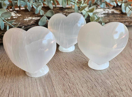 SELENITE HEART ON STAND