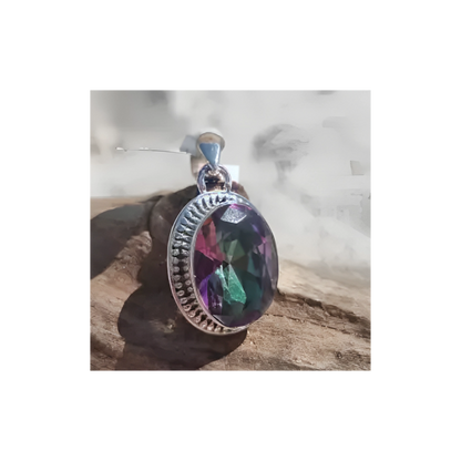 BOHO MYSTIC TOPAZ PENDANT