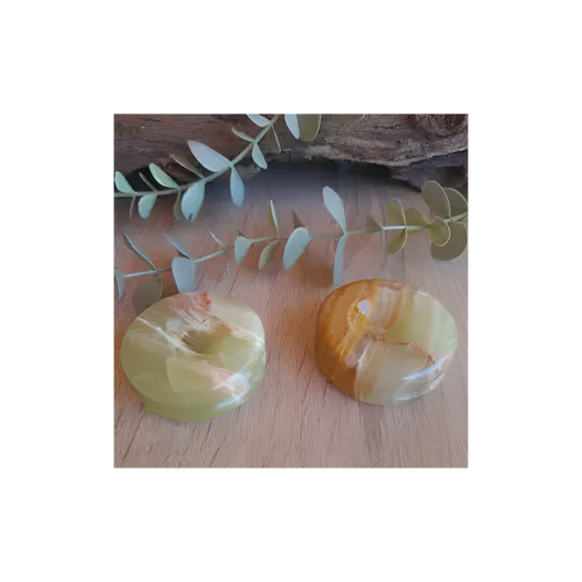 GREEN ONYX SPHERE HOLDER