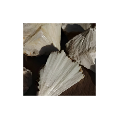Scolecite Raw Stone – High Vibration Crystal for Inner Peace & Spiritual Awakening