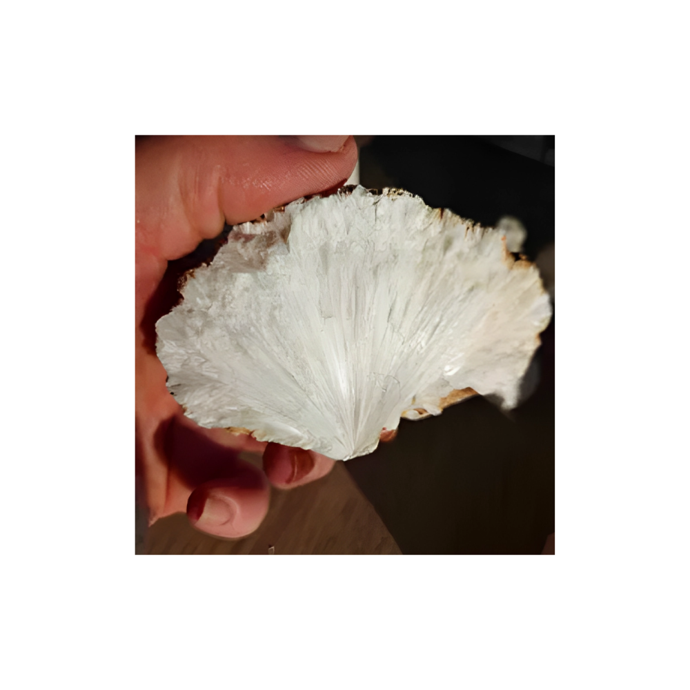 Scolecite Raw Stone – High Vibration Crystal for Inner Peace & Spiritual Awakening