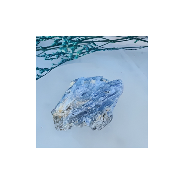 KYANITE ROUGH CHUNK