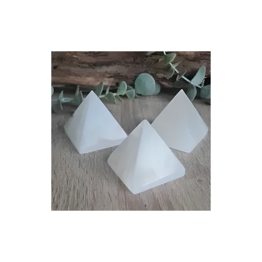 SELENITE PYRAMID