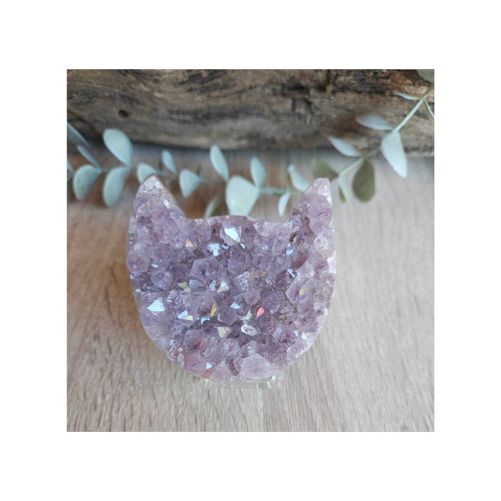 Amethyst Cluster Cat Carving – Crystal Cat for Protection, Intuition & Spiritual Energy
