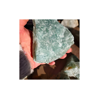 GREEN AVENTURINE NATURAL CHUNKS