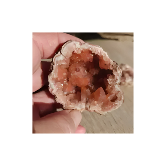 Pink Amethyst Geode Cluster – Soothing Crystal for Love, Calm & Divine Energy